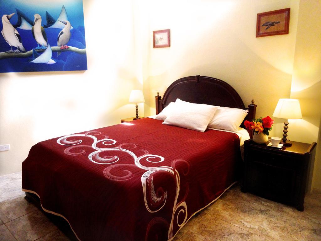 Hotel Del Sol Galapagos Puerto Ayora  Habitación foto